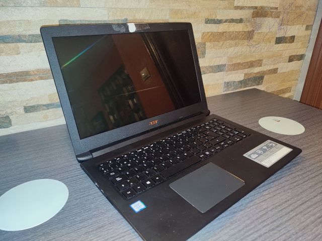 Portátil Acer Aspire 3