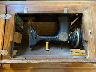 Maquina de coser SIGMA años 50s