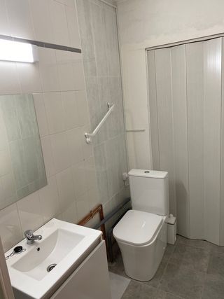 ALQUILO HABITACIÓN EN MOLINA