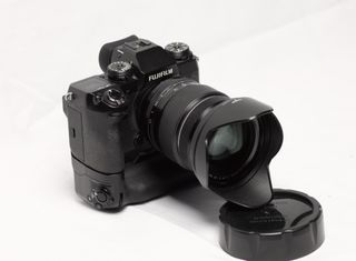 Equipo profesional Fujifilm X-h1 + Lentes