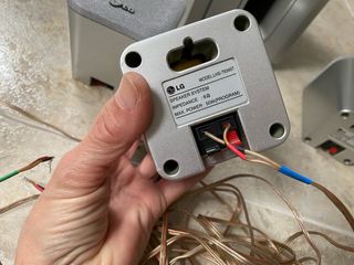 Altavoces y Subwoofer LG