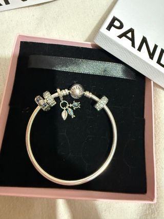 pulsera Pandora + charms