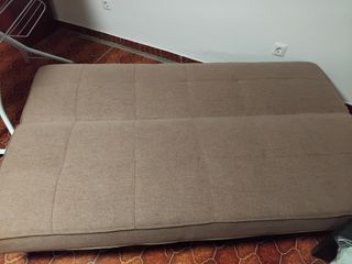 Sofá/cama marrón claro