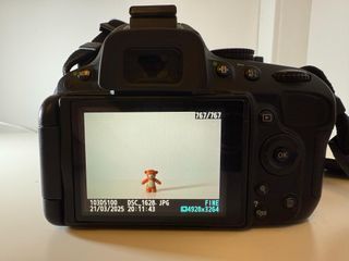 Cámara Réflex Nikon D5100 + Lente 18-55 mm