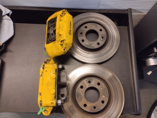 Pinzas brembo leon cupra R saxo 106