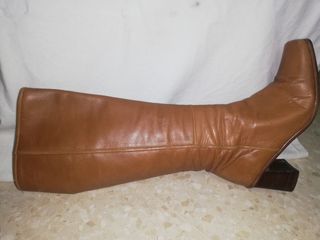 Botas de piel