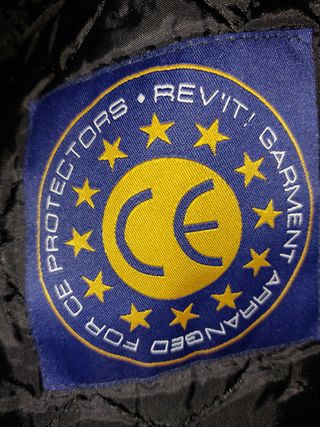 Chaqueta moto REVIT