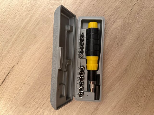 Set destornillados y accesorios