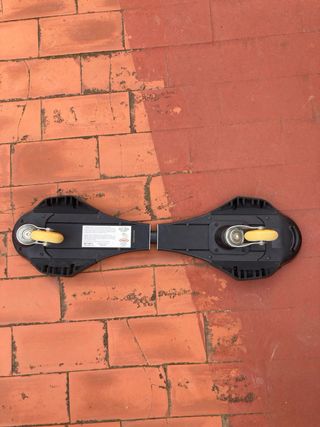 Monopatin street surfing