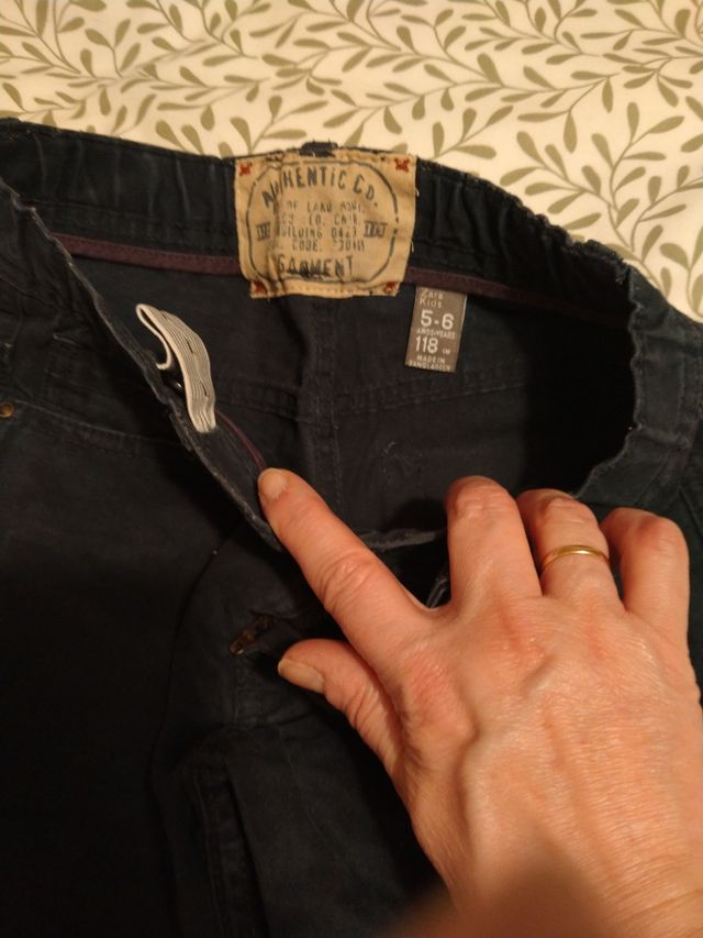 Pantalón niño azul,con regalo de cinturo