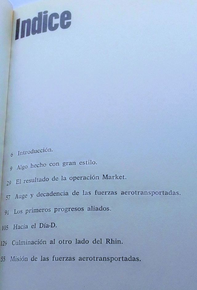 Paracaidistas en acción.