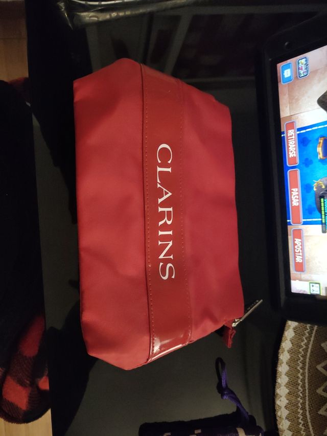 Neceser Clarins