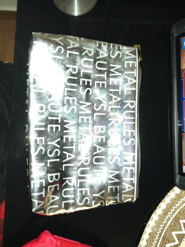 Neceser Yves Saint Laurent YSL