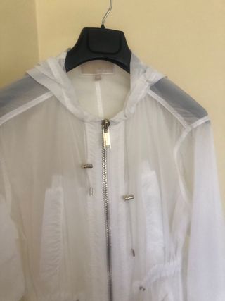 Gabardina de verano Michael Kors blanca