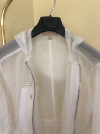 Gabardina de verano Michael Kors blanca