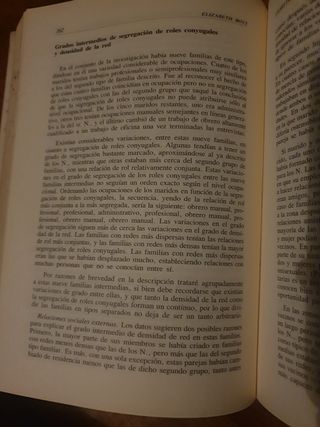 Lecturas de antropología social y cultural. La cultura y las culturas (CUADERNOS UNED) (Spanish Edition)