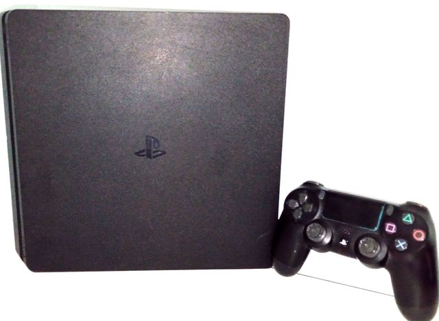 PlayStation 4