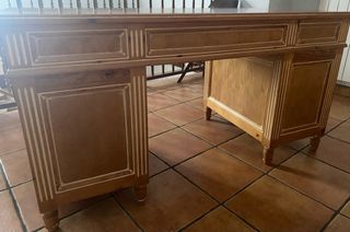 Mesa escritorio maciza