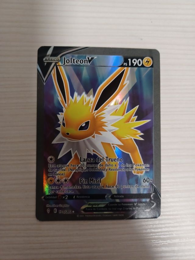 Carta pokemon Jolteon V