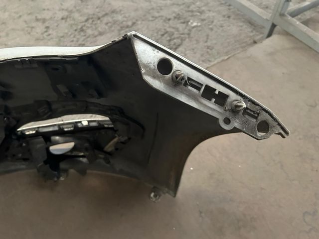 Defensa delantera 308 t9 completa