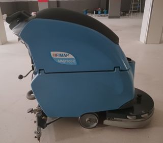 Fregadora limpiadora industrial