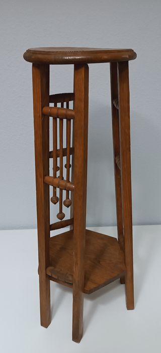 Soporte de madera para macetas de 6 patas