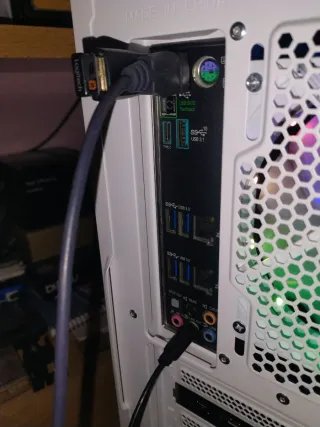 DUAL Xeon Gold 6240 36 Nuc. 128Ram NVME 2Tb RTX 4K