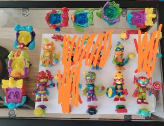 Kazoom kids superzings muñeco articulado