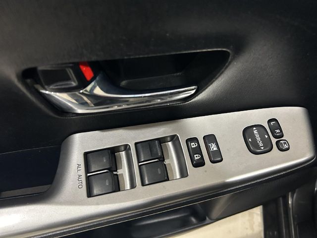 TOYOTA Prius Prius + Eco