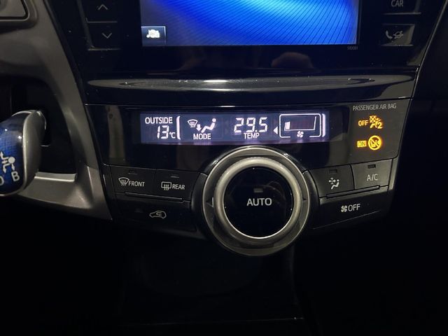 TOYOTA Prius Prius + Eco