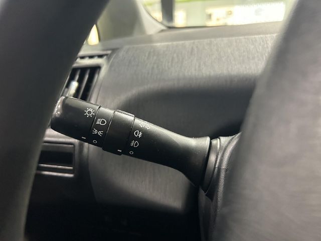 TOYOTA Prius Prius + Eco