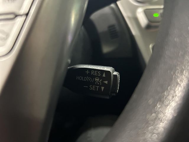 TOYOTA Prius Prius + Eco