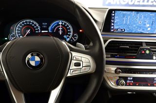 BMW Serie 7 740 e iPerformance 326cv