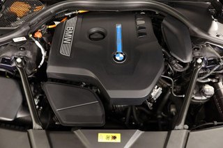 BMW Serie 7 740 e iPerformance 326cv