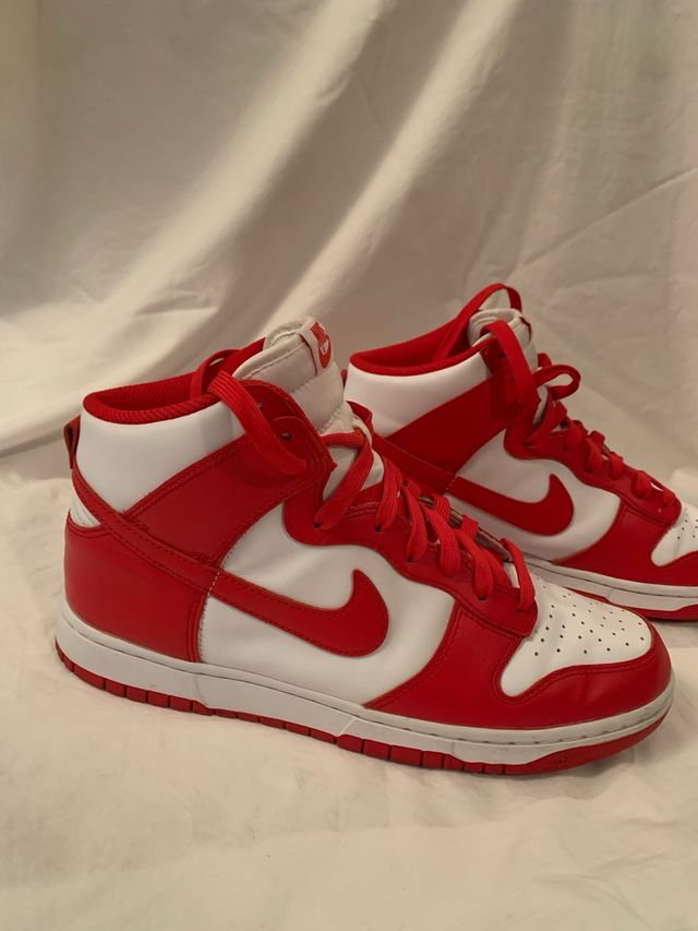 Nike air dunk high red