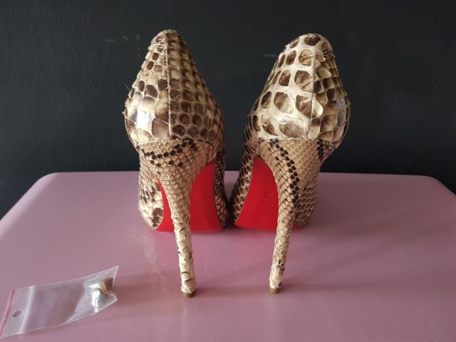 Scarpe vera pelle nuove n. 36