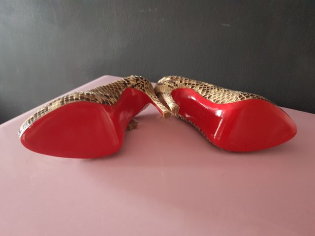 Scarpe vera pelle nuove n. 36