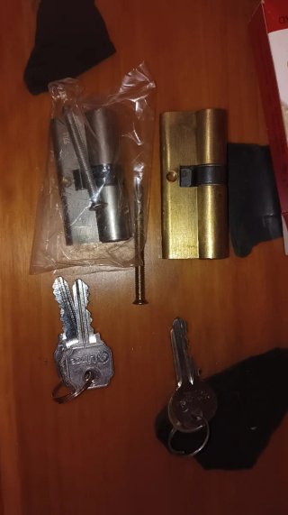 2 Bombín cerradura 6 y 7 cm
