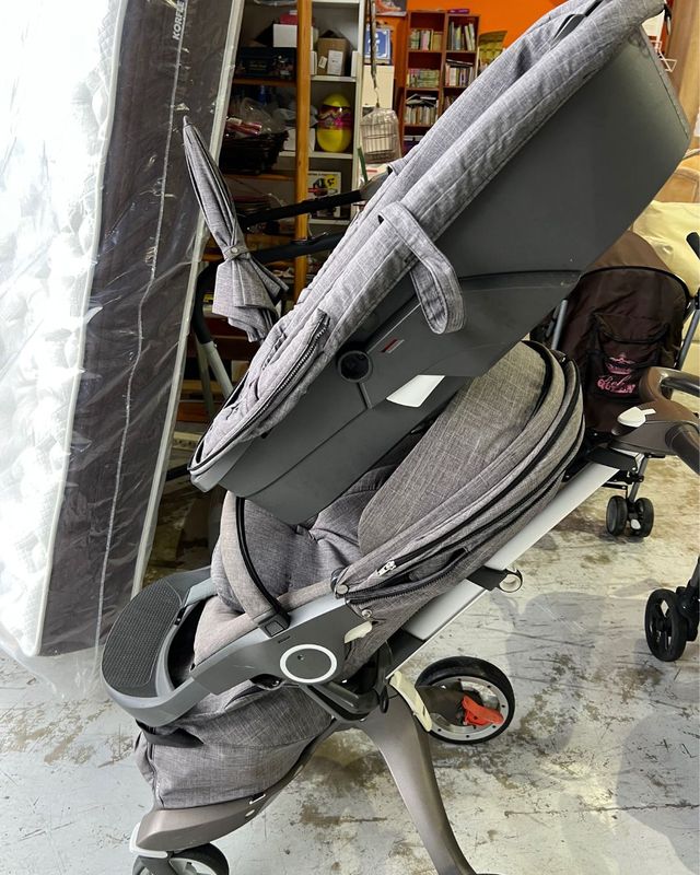 Carrito de bebé 2 piezas marca Stokke