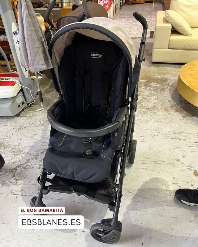 Carrito de bebé marca Peg-Pérego