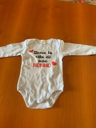 Body bimbo   Alta linea.  6/9 mesi