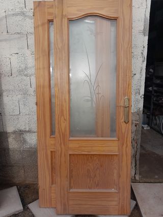 PUERTAS DE PASO CON CRISTAL