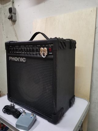 Amplificador para guitarra SONICS 30W RMS