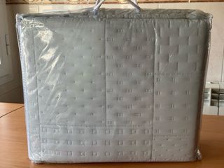 Colcha doble volante