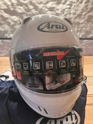Casco ARAI Renegade V.   NUOVO