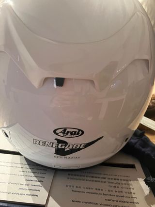Casco ARAI Renegade V.   NUOVO