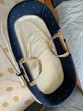 Capazo moises con colchon y estructura soporte