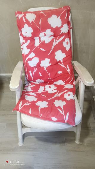 Sillas de terraza o jardín.