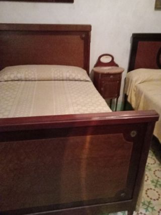 Habitación completa principios S. XX