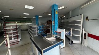 Local comercial en venta en La Mora en Tarragona
